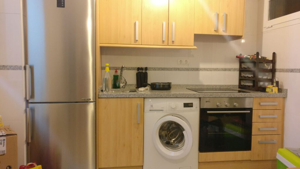 Kitchen - before